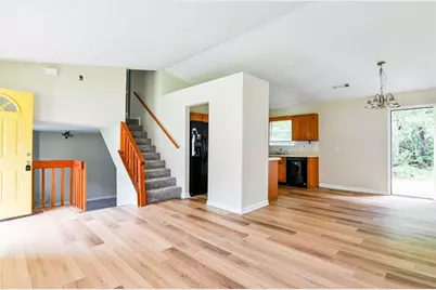 2042 Mallard Way, Lithonia, GA 30058 - Photo 5