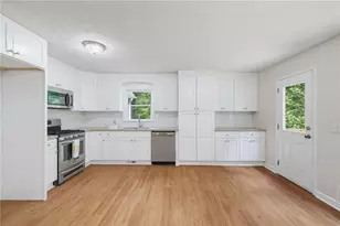 3425 Pebble Hill Dr, Marietta, GA 30062 - Photo 7