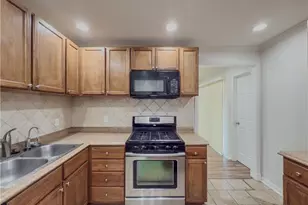 3301 Henderson Mill Rd, Atlanta, GA 30341 - Photo 9
