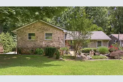 9040 Ruby Lane, Gainesville, GA 30506 - Photo 3