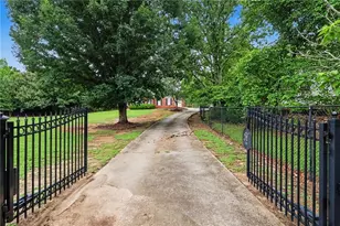 711 Bethel Rd NW, Conyers, GA 30012 - Photo 3