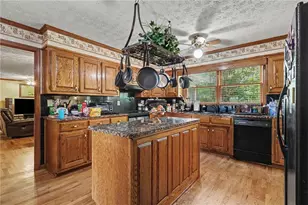 711 Bethel Rd NW, Conyers, GA 30012 - Photo 15