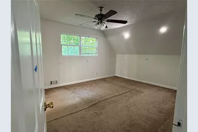 8439 Lake Drive, Snellville, GA 30039 - Photo 11