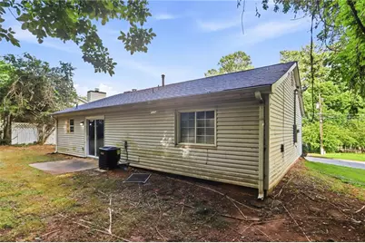 5202 Scarbrough Lane, Stone Mountain, GA 30088 - Photo 29