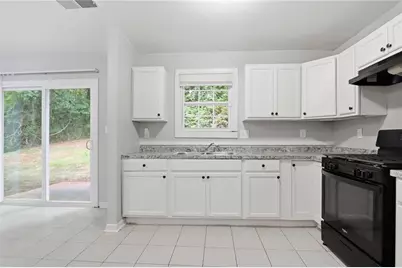 5202 Scarbrough Lane, Stone Mountain, GA 30088 - Photo 15