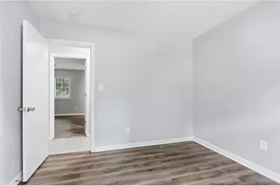 5202 Scarbrough Lane, Stone Mountain, GA 30088 - Photo 17