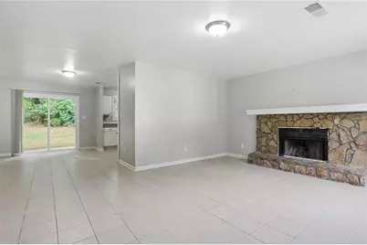 5202 Scarbrough Lane, Stone Mountain, GA 30088 - Photo 11