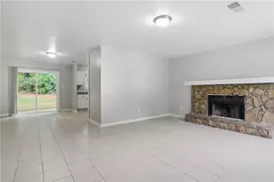 5202 Scarbrough Ln, Stone Mountain, GA 30088 - Photo 11