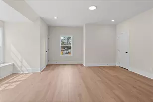 10015 Rupple Ln, Johns Creek, GA 30005 - Photo 13