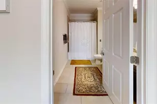 300 Johnson Ferry Road NE, Atlanta, GA 30328 - Photo 29