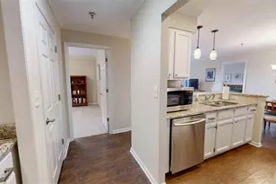 300 Johnson Ferry Road NE, Atlanta, GA 30328 - Photo 7