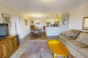 300 Johnson Ferry Road NE, Atlanta, GA 30328 - Photo 13