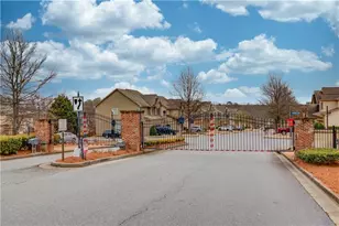 2718 Beynon Ln, Suwanee, GA 30024 - Photo 5