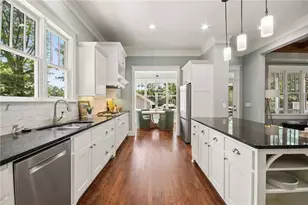 106 W Hill St, Decatur, GA 30030 - Photo 19