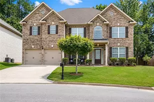 3594 Hideaway Ln, Loganville, GA 30052 - Photo 1