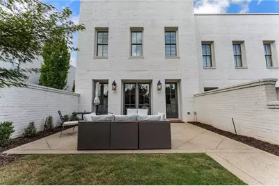 323 S Esplanade, Alpharetta, GA 30009 - Photo 5