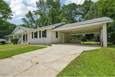 1352 White Oak Street SE, Conyers, GA 30013 - Photo 3