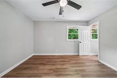 1352 White Oak Street SE, Conyers, GA 30013 - Photo 23