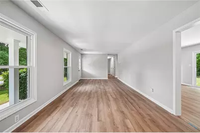 1352 White Oak Street SE, Conyers, GA 30013 - Photo 5