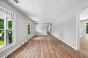 1352 White Oak St SE, Conyers, GA 30013 - Photo 5