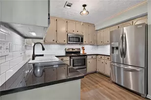 5070 Hudson Rd, Loganville, GA 30052 - Photo 15