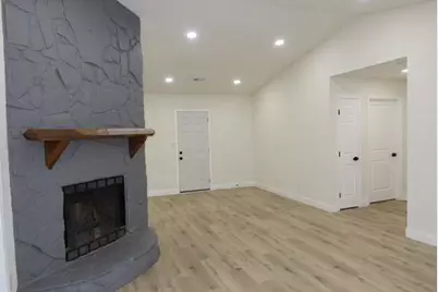 328 Nicole Court, Jonesboro, GA 30238 - Photo 3