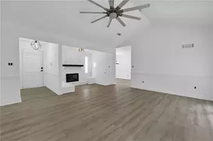 1138 Carla Joe Dr SW, Lilburn, GA 30047 - Photo 5