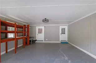 1138 Carla Joe Dr SW, Lilburn, GA 30047 - Photo 3