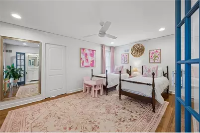 372 Pine Forest Road, Atlanta, GA 30342 - Photo 19