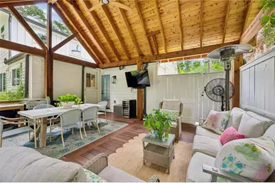 372 Pine Forest Road, Atlanta, GA 30342 - Photo 5