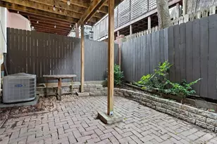 206 NE 6th Street NE, Atlanta, GA 30308 - Photo 11