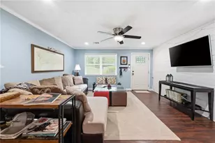 2005 Harwinor Rd SE, Smyrna, GA 30082 - Photo 7