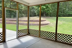 194 Sweetwater Rdg, Hoschton, GA 30548 - Photo 29