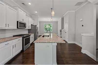 2178 Colvin Court NW, Atlanta, GA 30318 - Photo 7