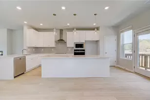 1903 Daybreak Ln, Newnan, GA 30265 - Photo 9