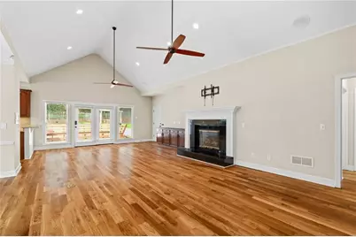 603 Fairway Court, Marietta, GA 30068 - Photo 5