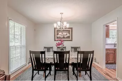 656 Bruce Way SW, Lilburn, GA 30047 - Photo 15