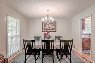 656 Bruce Way SW, Lilburn, GA 30047 - Photo 15