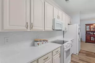 319 Lewisburg Dr, McDonough, GA 30253 - Photo 7