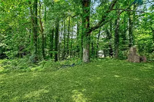 3235 Wintercreeper Dr, Lithonia, GA 30038 - Photo 37