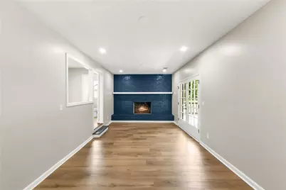 3235 Wintercreeper Drive, Lithonia, GA 30038 - Photo 13