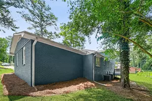 3235 Wintercreeper Dr, Lithonia, GA 30038 - Photo 35