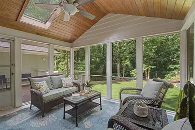 265 Pinetree Drive, Marietta, GA 30068 - Photo 37