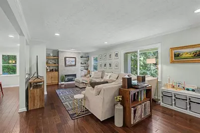 265 Pinetree Drive, Marietta, GA 30068 - Photo 23
