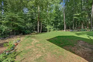 265 Pinetree Dr, Marietta, GA 30068 - Photo 39