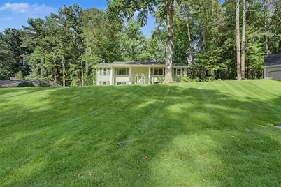 265 Pinetree Drive, Marietta, GA 30068 - Photo 15