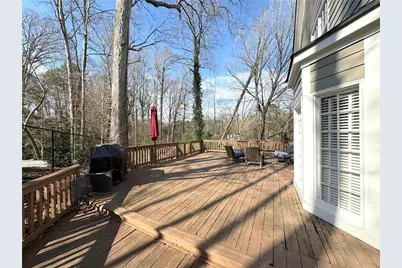 18 Dean Overlook NW, Atlanta, GA 30318 - Photo 11