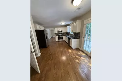 944 Crossing Rock Drive, Lawrenceville, GA 30043 - Photo 7