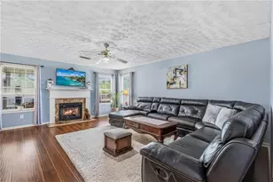 3339 Hillside Links Dr, Snellville, GA 30039 - Photo 15