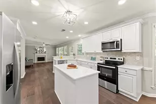 2316 Woodcrest Dr SE, Smyrna, GA 30082 - Photo 17